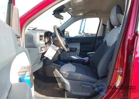 2025 Ford Maverick Xlt z USA, uszkodzony, nr VIN 3FTTW8H30SRA73963